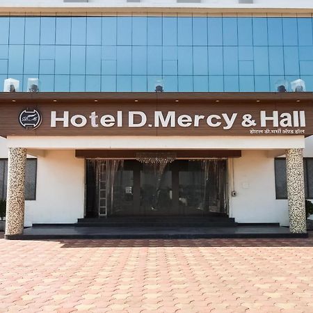Capital O70964 Hotel D Mercy Nágpur Kültér fotó