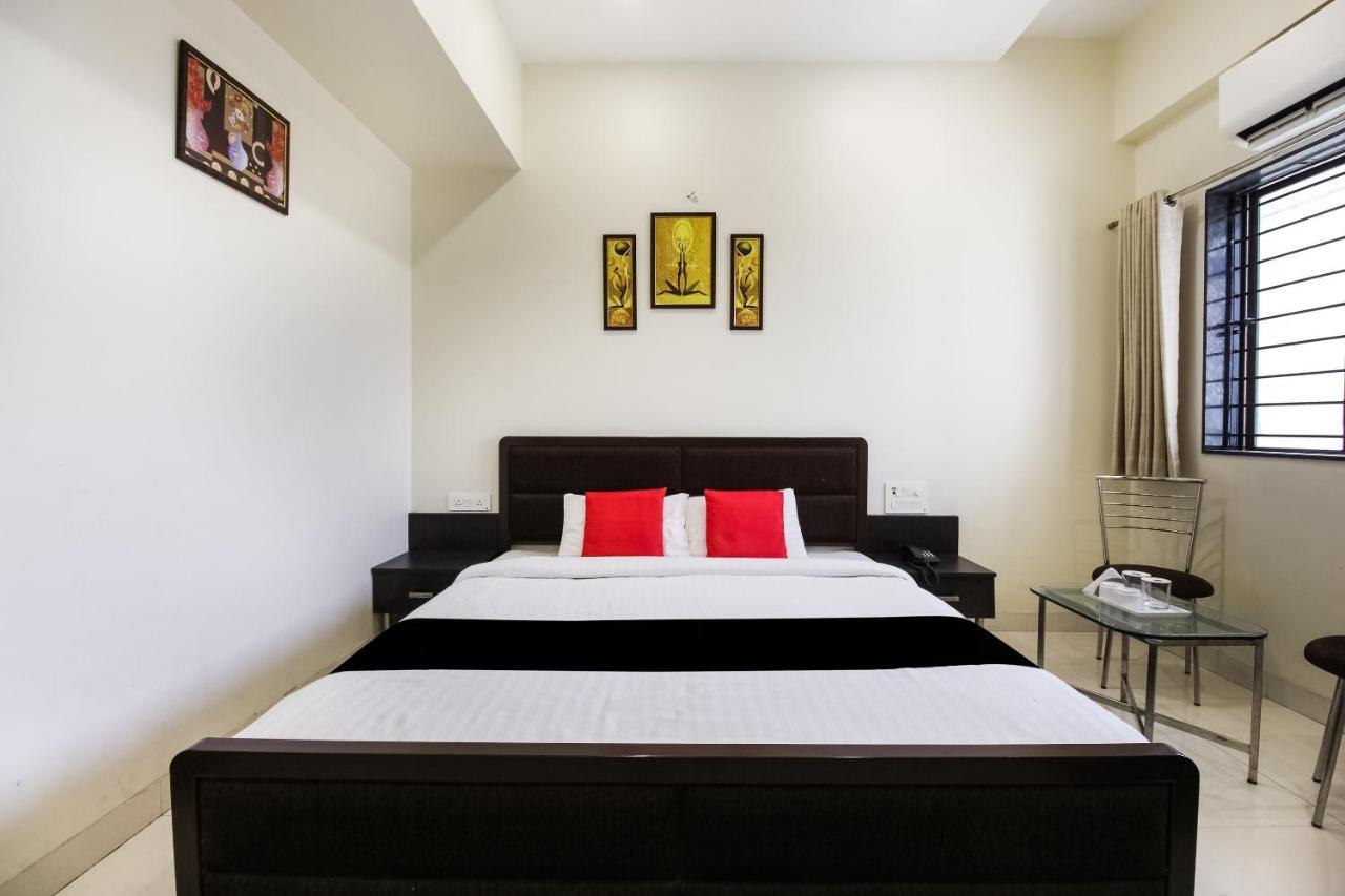 Capital O70964 Hotel D Mercy Nágpur Kültér fotó